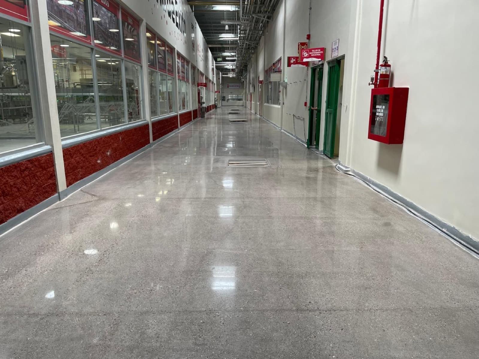 ¿Cuánto cuesta pulir un piso de concreto en Nogales?